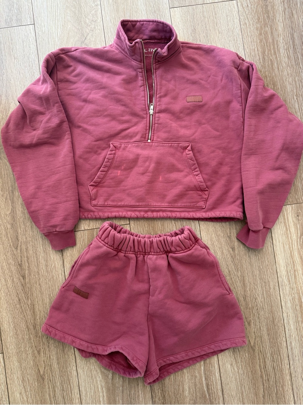 Set Active Sweatshirt and shorts in Canyon